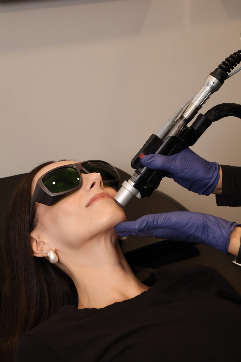 the-fix-laser-facial-treatment-02.webp-scaled.jpg
